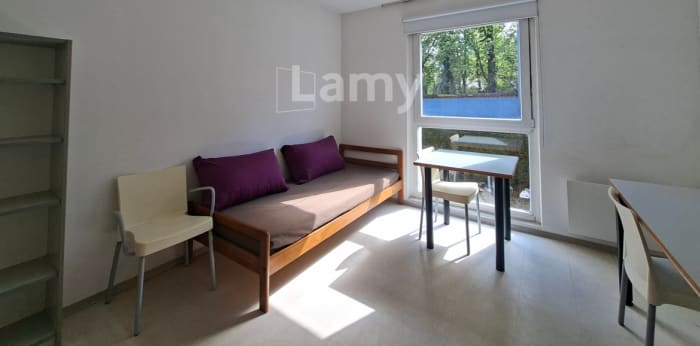 Image 1 sur 7 - Appartement  ·  Location · Reims (51100) · 1 pièce · 18m²