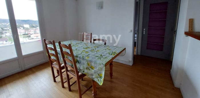 Image 1 sur 11 - Appartement  ·  Location · Besancon (25000) · 3 pièces · 51m²
