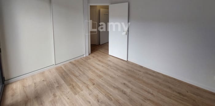 Image 9 sur 10 - Appartement  ·  Location · Rouen (76000) · 3 pièces · 67m²