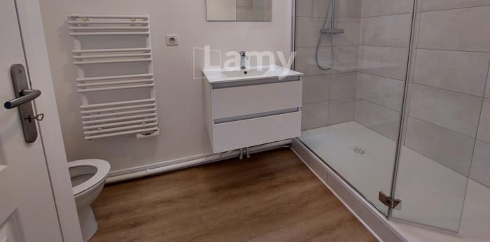 Image 6 sur 7 - Appartement  ·  Location · Reims (51100) · 2 pièces · 42m²