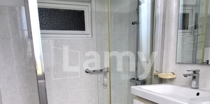 Image 3 sur 9 - Maison/villa  ·  Location · Grenade (31330) · 6 pièces · 227m²