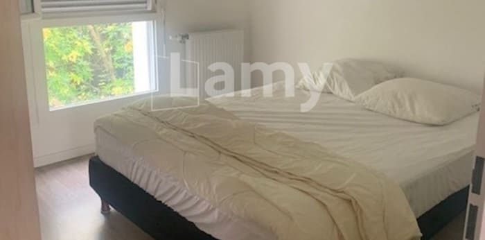 Image 6 sur 10 - Appartement  ·  Location · Bordeaux (33300) · 3 pièces · 65m²