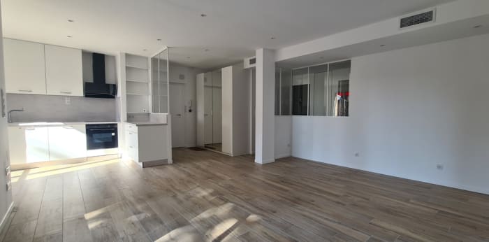 Image 4 sur 8 - Appartement  ·  Location · Aix En Provence (13100) · 4 pièces · 86m²