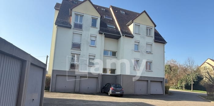 Image 2 sur 4 - Parking/box  ·  Location · Oberhausbergen (67205) · 1m²