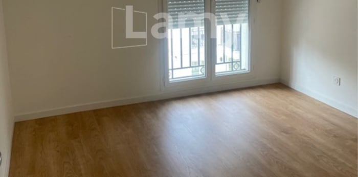 Image 3 sur 5 - Appartement  ·  Location · Le Blanc Mesnil (93150) · 2 pièces · 44m²