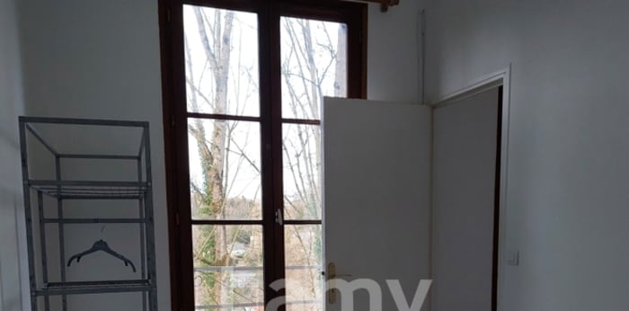 Image 5 sur 8 - Appartement  ·  Location · Pierrefonds (60350) · 27m²