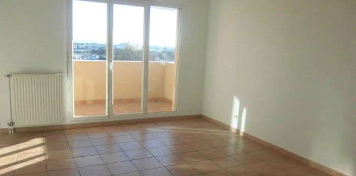 Image 9 sur 12 - Appartement  ·  Location · Salon De Provence (13300) · 2 pièces · 50m²