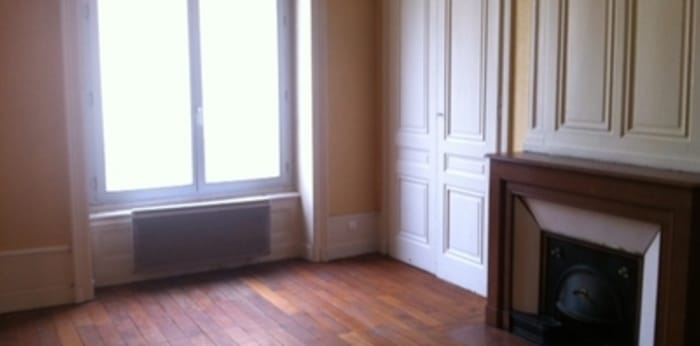 Image 2 sur 4 - Appartement  ·  Location · Lyon (69007) · 4 pièces · 111m²