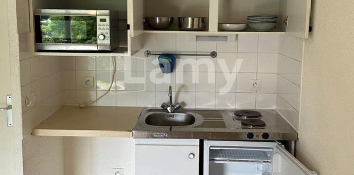 Image 3 sur 4 - Appartement  ·  Location · Chambery (73000) · 1 pièce · 23m²