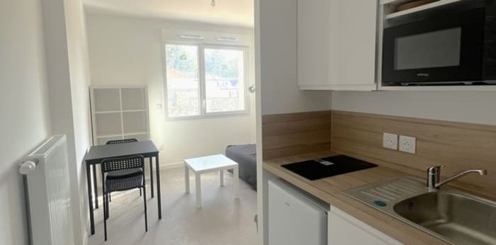 Image 1 sur 5 - Appartement  ·  Location · Orleans (45100) · 1 pièce · 18m²