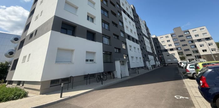 Image 1 sur 13 - Appartement  ·  Location · Strasbourg (67100) · 4 pièces · 70m²