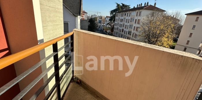 Image 3 sur 8 - Appartement  ·  Location · Villeurbanne (69100) · 1 pièce · 18m²