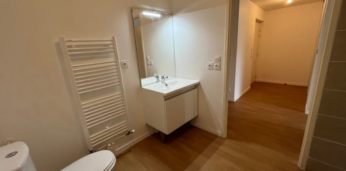 Image 9 sur 11 - Appartement  ·  Location · Sennecey Les Dijon (21800) · 2 pièces · 45m²