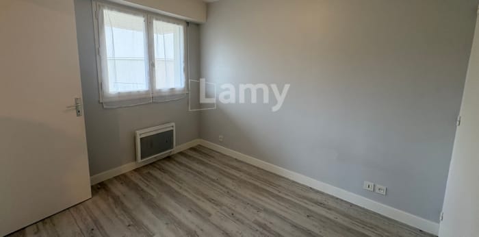 Image 2 sur 6 - Appartement  ·  Location · Rennes (35000) · 2 pièces · 30m²