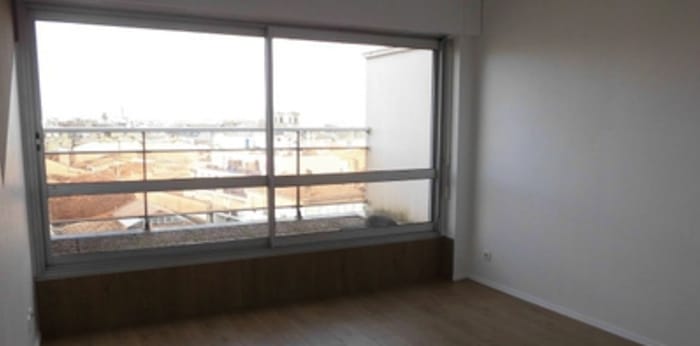 Image 2 sur 6 - Appartement  ·  Location · Bordeaux (33800) · 1 pièce · 23m²