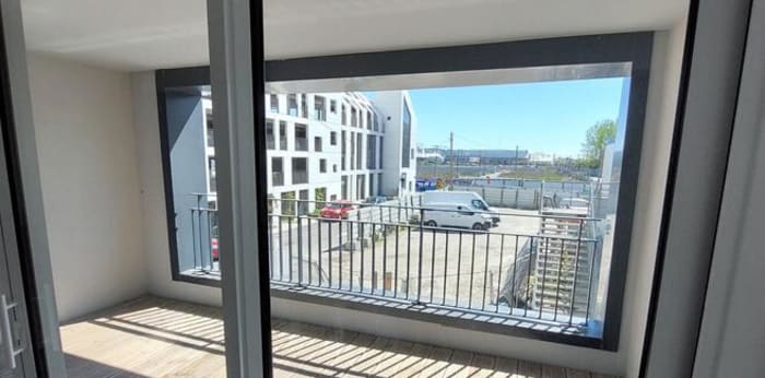 Image 5 sur 10 - Appartement  ·  Location · Bordeaux (33100) · 3 pièces · 65m²