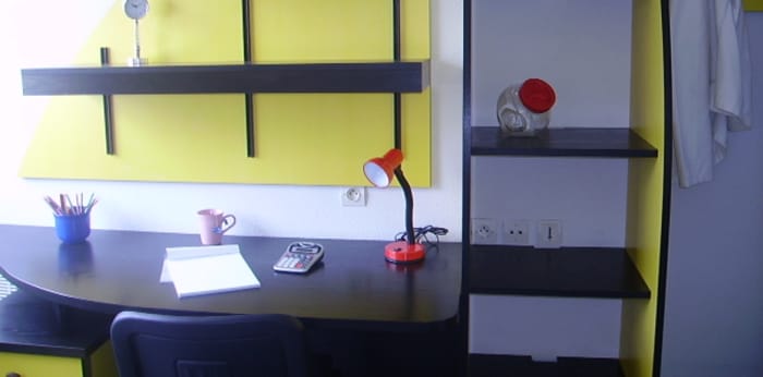 Image 2 sur 3 - Appartement  ·  Location · Poitiers (86000) · 1 pièce · 16m²