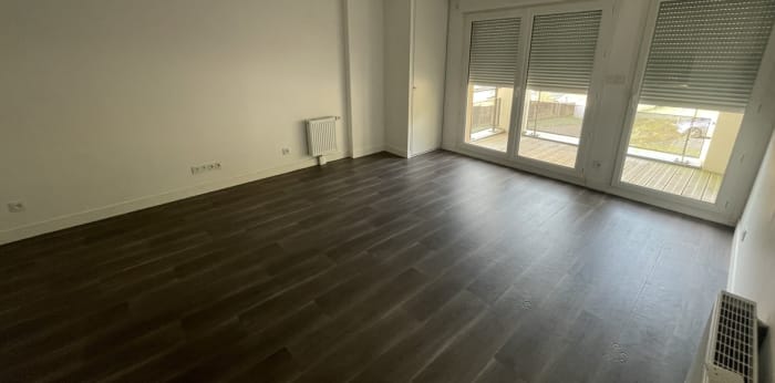 Image 5 sur 10 - Appartement  ·  Location · Notre Dame De Bondeville (76960) · 2 pièces · 45m²