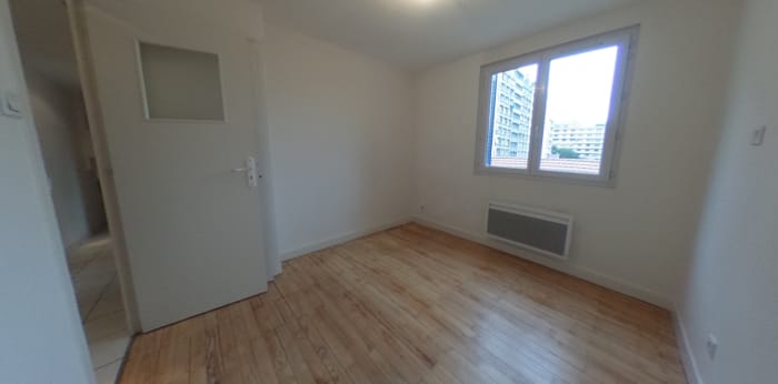 Image 7 sur 11 - Appartement  ·  Location · Grenoble (38100) · 4 pièces · 62m²