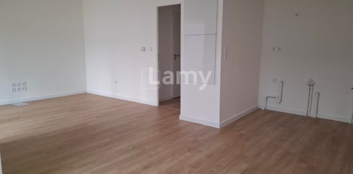 Image 3 sur 4 - Appartement  ·  Location · Lille (59160) · 2 pièces · 50m²