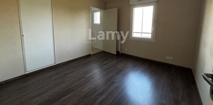 Image 5 sur 7 - Appartement  ·  Location · St Malo (35400) · 2 pièces · 40m²