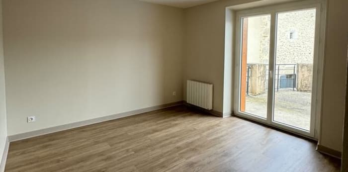 Image 6 sur 13 - Maison/villa  ·  Location · St Etienne De Crossey (38960) · 4 pièces · 87m²