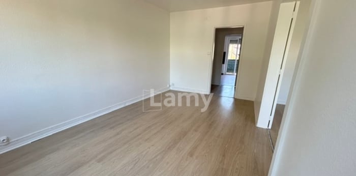 Image 5 sur 14 - Appartement  ·  Location · Mulhouse (68100) · 4 pièces · 87m²