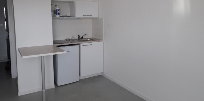 Image 2 sur 3 - Appartement  ·  Location · Angers (49100) · 1 pièce · 25m²