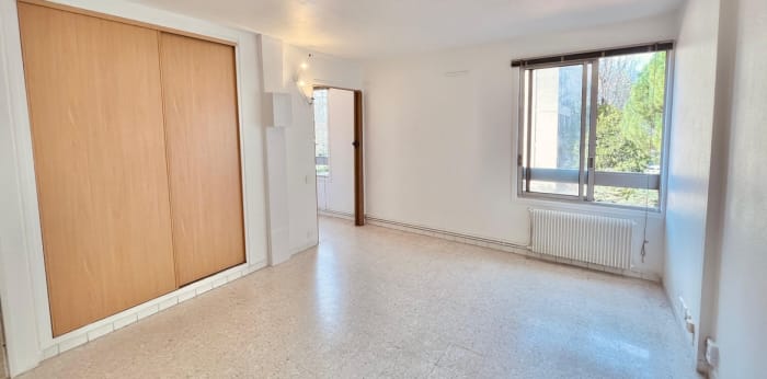 Image 1 sur 9 - Appartement  ·  Location · Aix En Provence (13100) · 1 pièce · 26m²