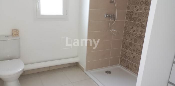 Image 2 sur 7 - Appartement  ·  Location · Agde (34300) · 2 pièces · 40m²