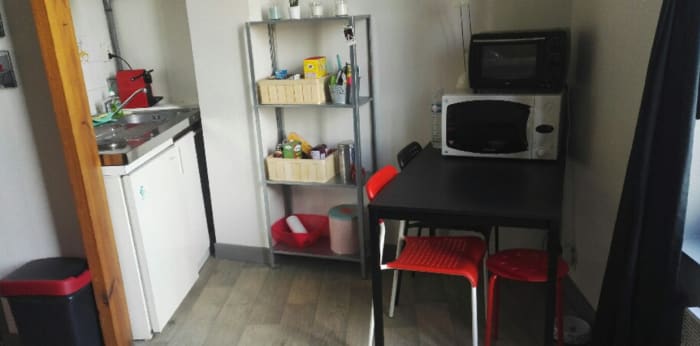 Image 2 sur 5 - Appartement  ·  Location · Lille (59000) · 1 pièce · 14m²