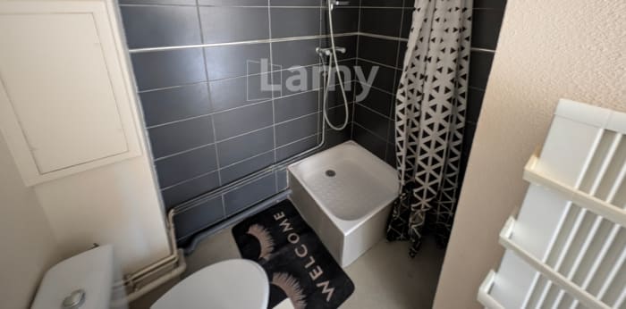 Image 7 sur 11 - Appartement  ·  Location · Lille (59800) · 1 pièce · 19m²