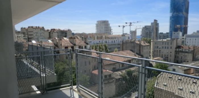 Image 2 sur 10 - Appartement  ·  Location · Marseille (13003) · 2 pièces · 38m²