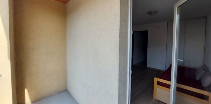 Image 17 sur 20 - Appartement  ·  Location · Nimes (30000) · 1 pièce · 18m²