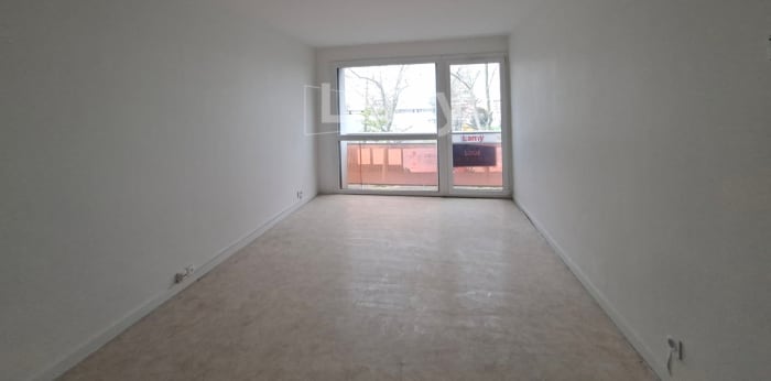 Image 2 sur 8 - Appartement  ·  Location · Clermont Ferrand (63000) · 3 pièces · 64m²