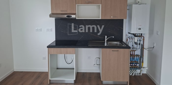Image 3 sur 10 - Appartement  ·  Location · Lens (62300) · 3 pièces · 63m²