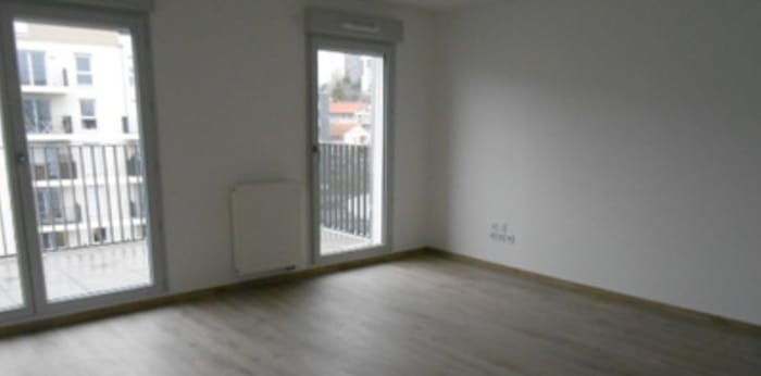 Image 1 sur 4 - Appartement  ·  Location · Clermont Ferrand (63100) · 3 pièces · 61m²