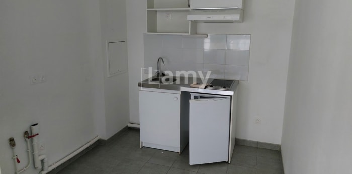 Image 3 sur 5 - Appartement  ·  Location · Mantes La Jolie (78200) · 1 pièce · 38m²