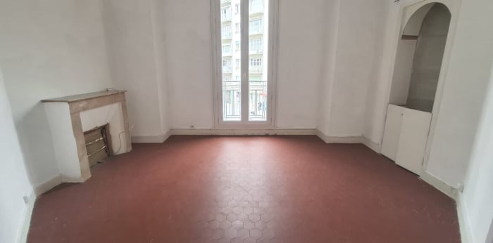 Image 1 sur 9 - Appartement  ·  Location · Marseille (13004) · 2 pièces · 46m²