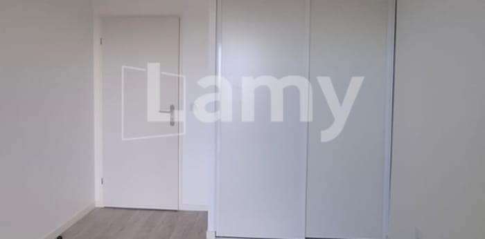 Image 10 sur 15 - Appartement  ·  Location · Talence (33400) · 4 pièces · 84m²