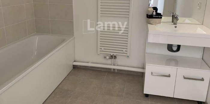 Image 3 sur 5 - Appartement  ·  Location · Rouen (76000) · 3 pièces · 64m²