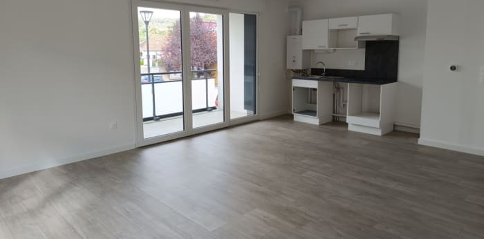 Image 1 sur 11 - Appartement  ·  Location · Notre Dame De Bondeville (76960) · 3 pièces · 68m²