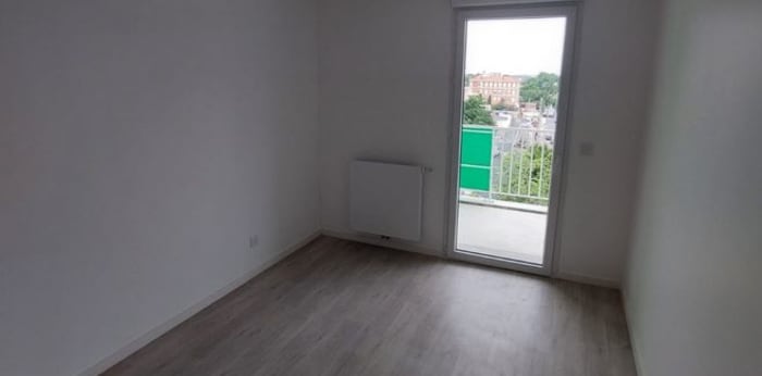 Image 7 sur 8 - Appartement  ·  Location · Talence (33400) · 4 pièces · 86m²