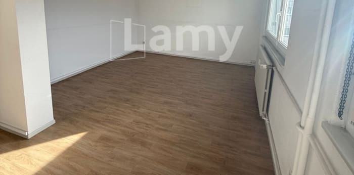 Image 2 sur 4 - Appartement  ·  Location · Schiltigheim (67300) · 3 pièces · 69m²