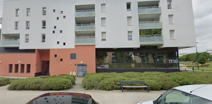 Image 1 sur 1 - Parking/box  ·  Location · Vannes (56000) · 12m²