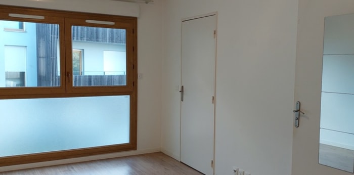 Image 3 sur 8 - Appartement  ·  Location · Bois D Arcy (78390) · 1 pièce · 25m²