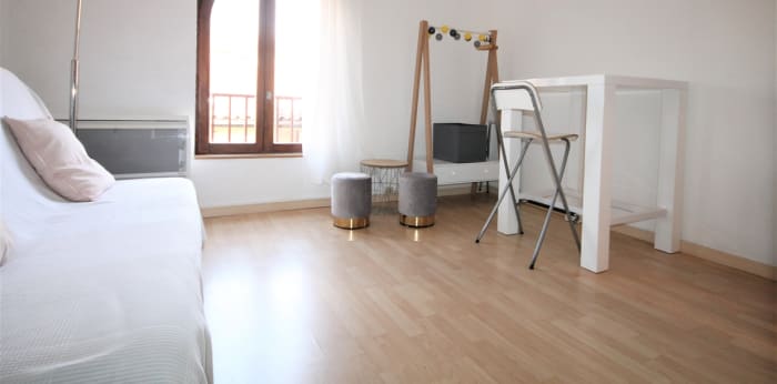 Image 2 sur 5 - Appartement  ·  Location · Toulouse (31000) · 17m²