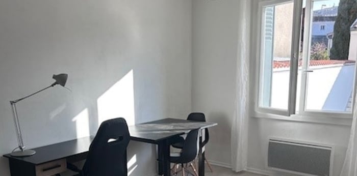 Image 1 sur 5 - Appartement  ·  Location · Toulouse (31000) · 1 pièce · 27m²
