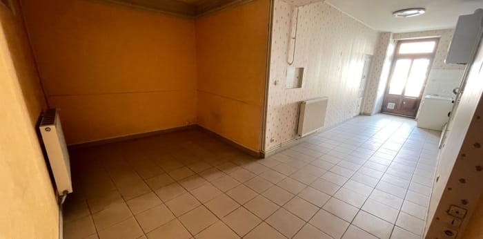 Image 1 sur 8 - Bureaux  ·  Location · Villefranche Sur Saone (69400) · 3 pièces · 53m²