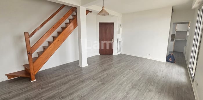 Image 1 sur 10 - Appartement  ·  Location · Royan (17200) · 3 pièces · 72m²